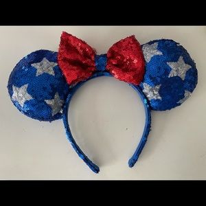 NWOT Minnie Mouse Americana Ears